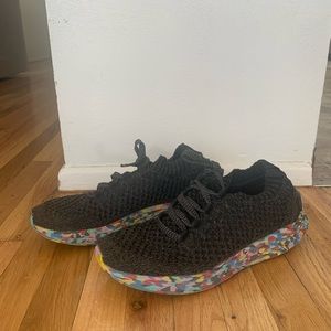 “No Bull” rainbow sole trainers